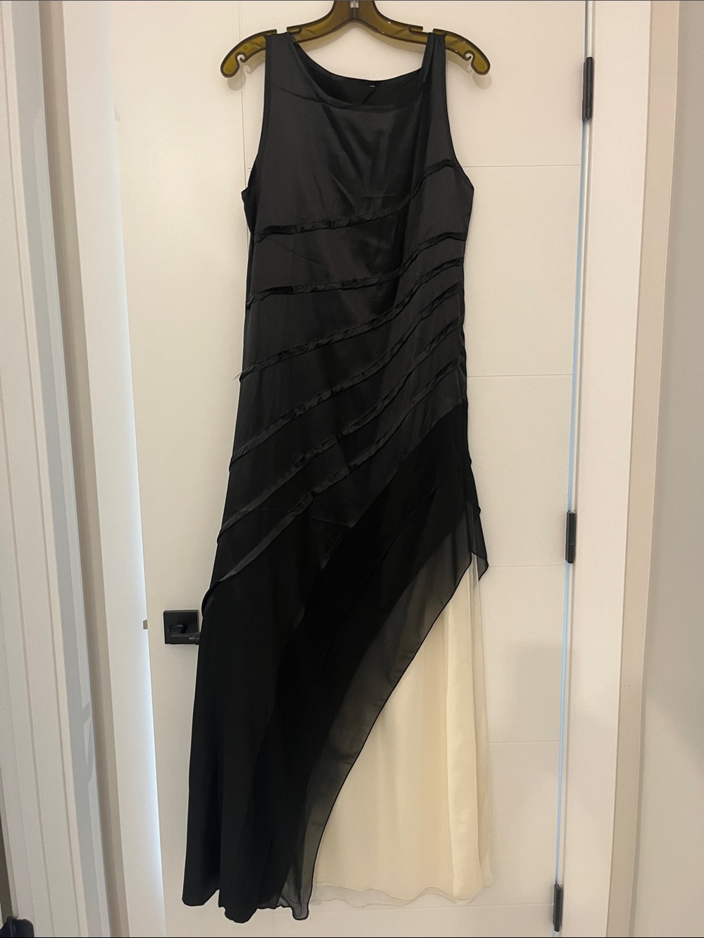 Sleeveless Black Layered Asymmetrical Evening Dress